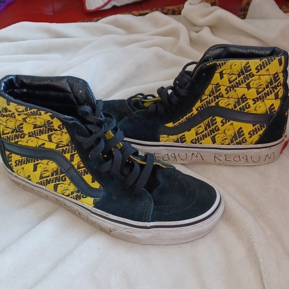 Vans X The Shining High-Tops, Menβs 7 Womenβs 8.5, black & yellow